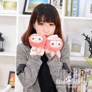 冬天手的保暖方法 怎么买一双保暖的手套