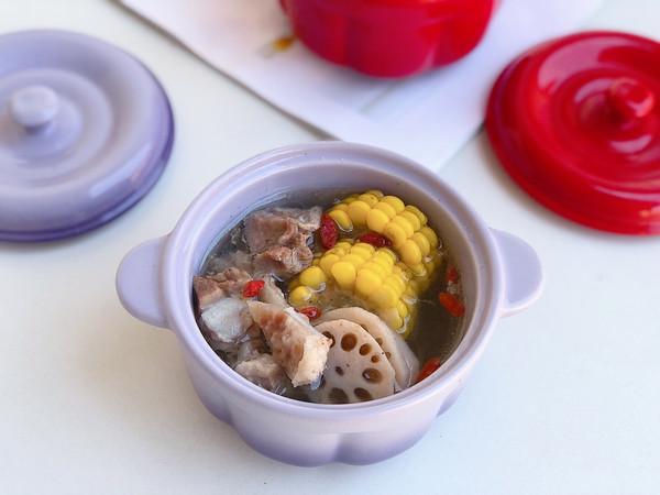 莲藕玉米排骨汤