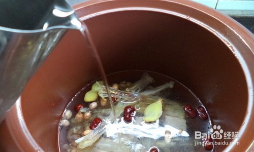 眉豆猪脚筋汤怎么做？