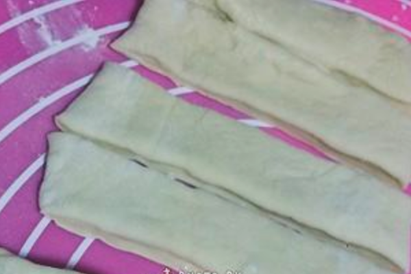 怎样用安琪无铝油条膨松剂做油条