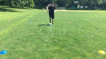 实用的五种世界杯级停球转身技巧