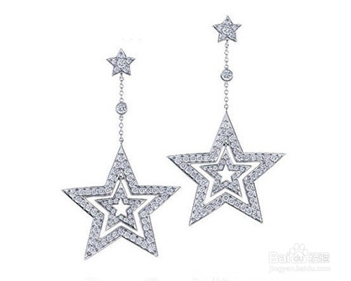 星星元素铂金首饰 恒久星空点亮浪漫婚礼