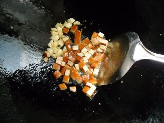 毛豆三丁