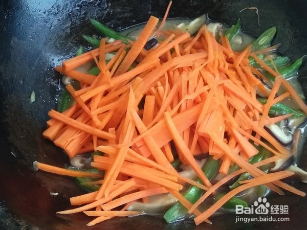 怎么做虾仁炒面