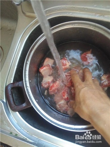 冬瓜排骨玉米汤做法