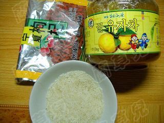 枸杞柚子粥