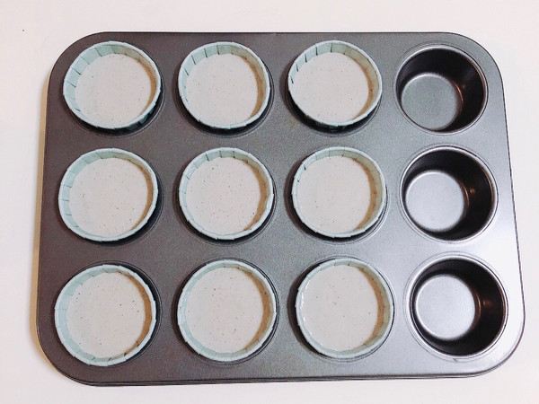 香浓黑芝麻纸杯蛋糕高颜值甜品