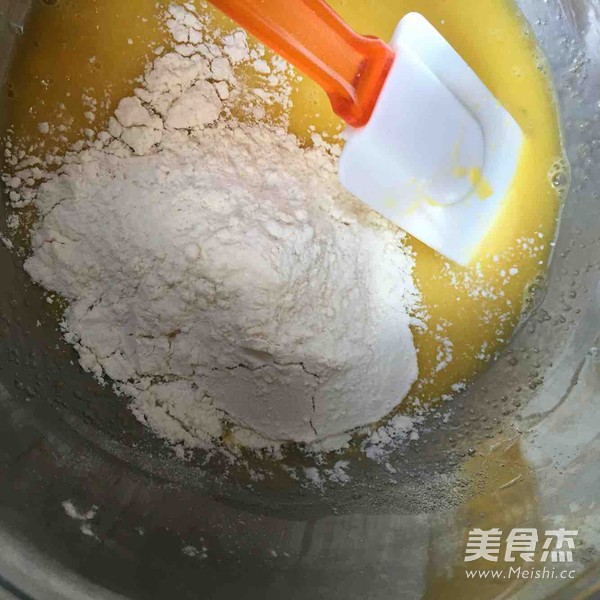 蔓越梅戚风蛋糕