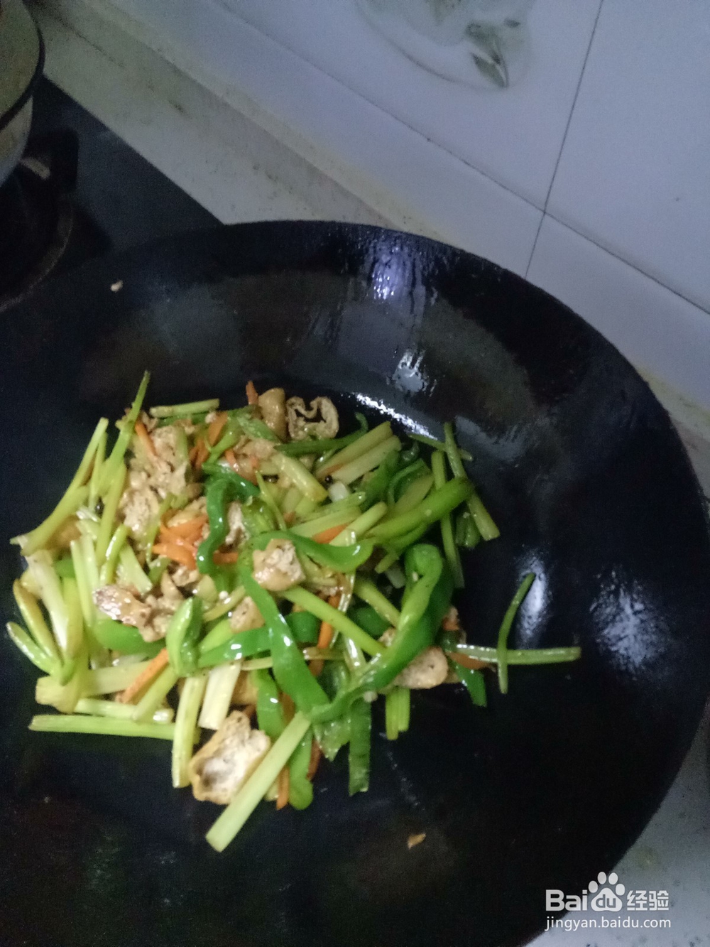 豆泡炒芹菜丝