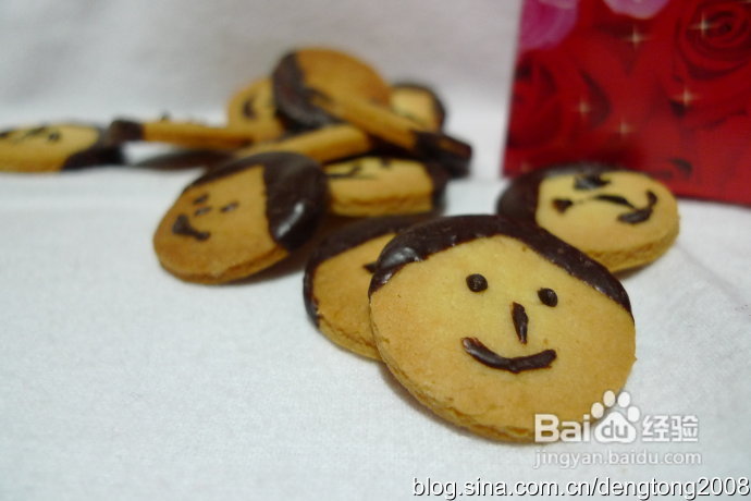 美食12：芳香四溢的洋槐花蒸菜