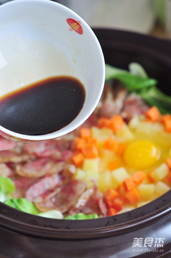 广式腊肠煲仔饭苏泊尔第二季晋级赛