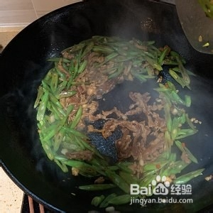 家常下饭菜四季豆炒肉的做法