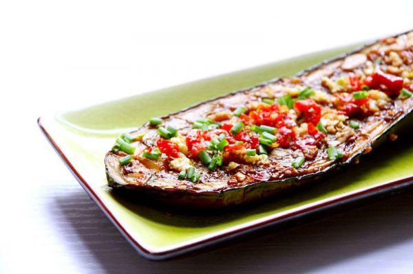 蒜沫剁椒烤茄子