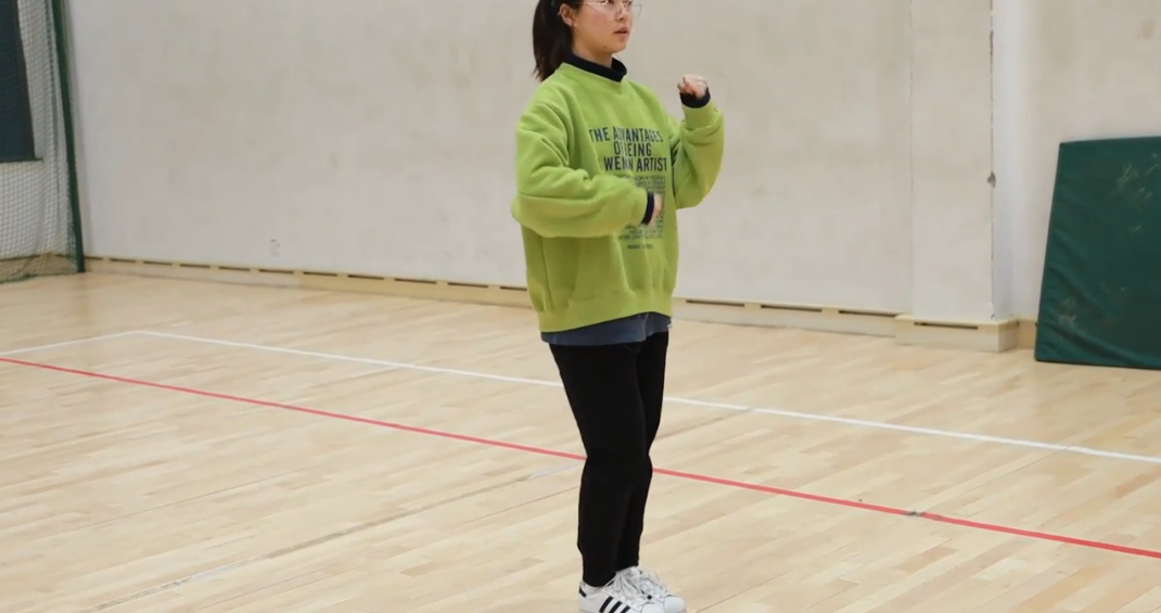 初级入门健身操怎么做?