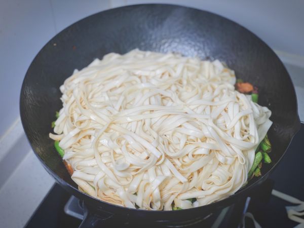 懒人版豆角焖面