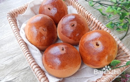 黄油苹果早餐包