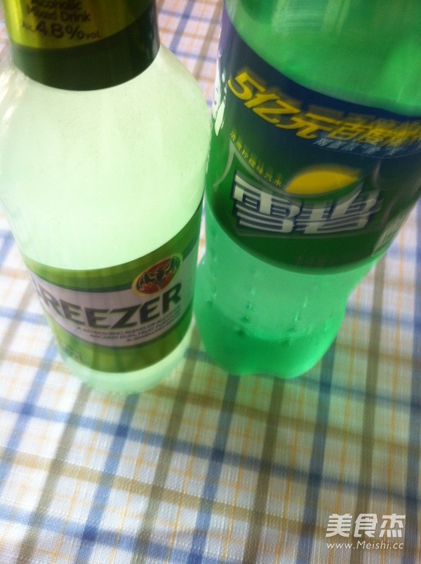 蔓越莓汽泡果酒