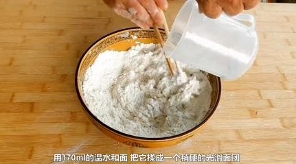如何自己制作好吃的紫薯豆沙包