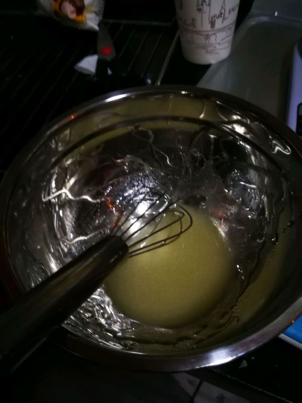 白莲蓉蛋黄月饼