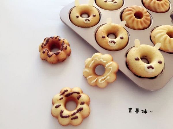 肉松甜甜圈蛋糕