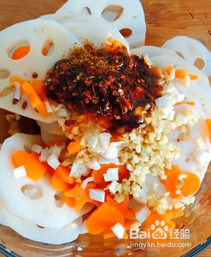 如何凉拌脆爽藕片？