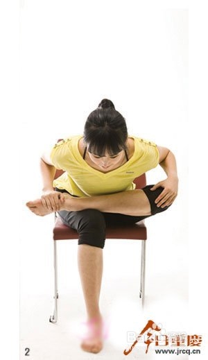 轻松解决白领坐的时间长而导致的身体酸痛