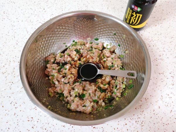 香菜大肉馅饺子