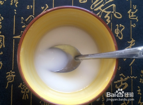 玉米淀粉做凉粉的步骤
