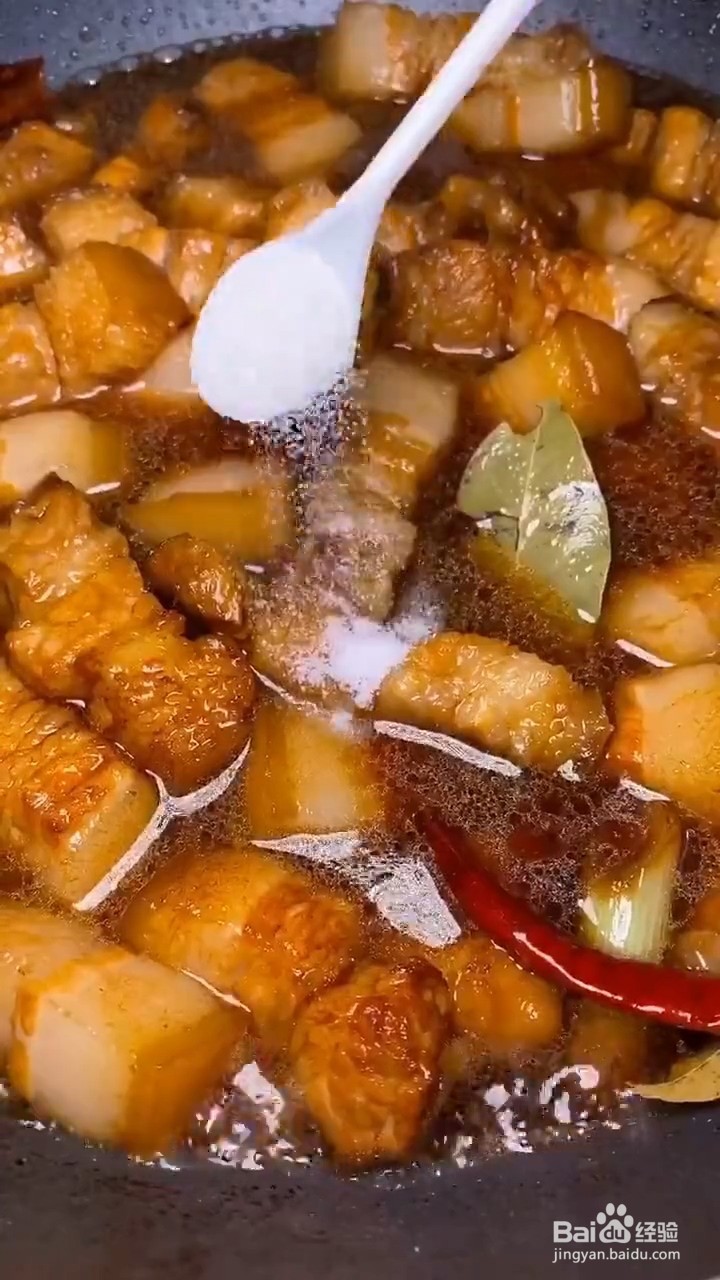 如何自制美味好吃的红烧五花肉