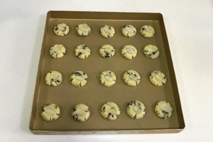 椰蓉黑加仑酥饼