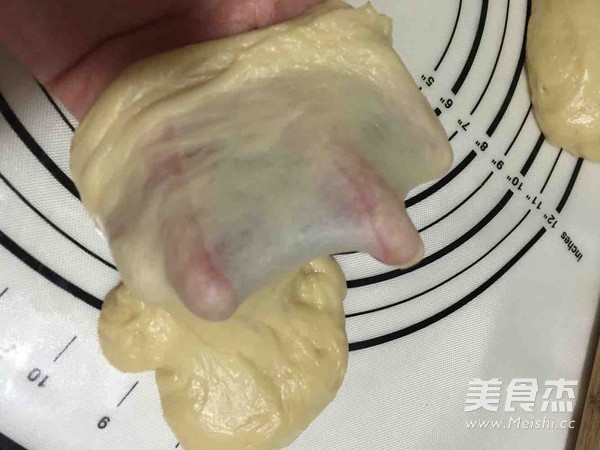 淡奶油老式面包