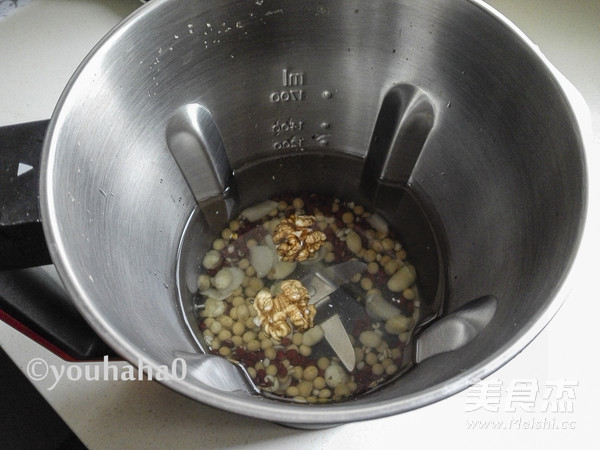 八宝豆浆的做法