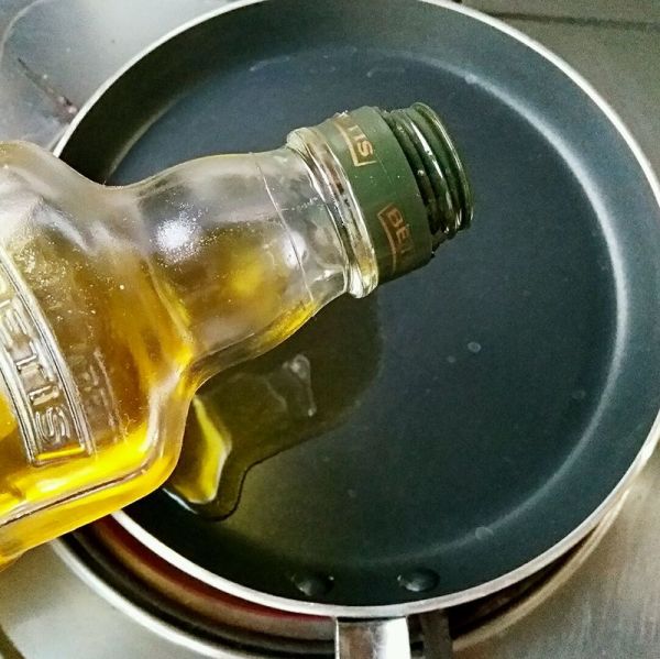 牛油果滑蛋吐司