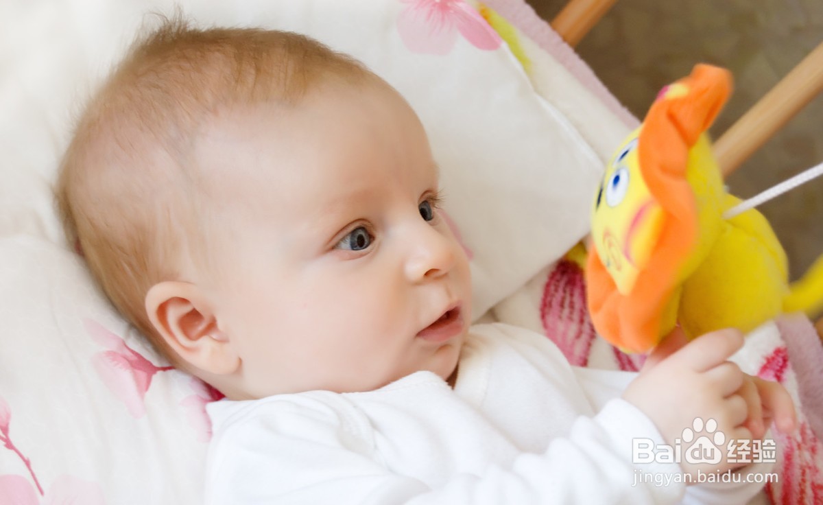 哪些玩具适合给婴儿玩？