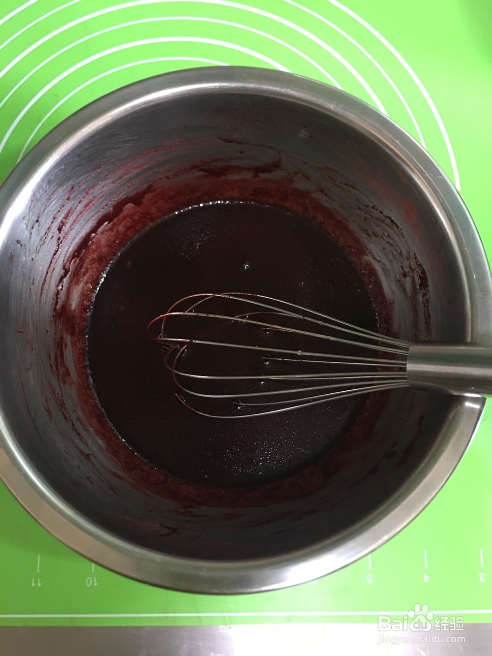 做红丝绒蛋糕卷超详细的方法