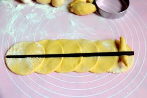 黄玫瑰馒头怎么做