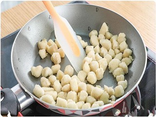 酸甜樱桃肉怎么做？