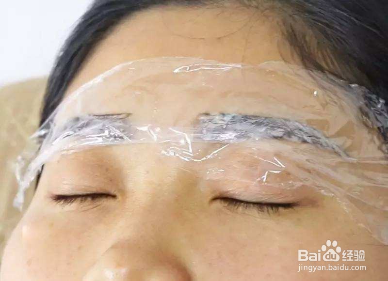 做眉毛所需的材料和流程