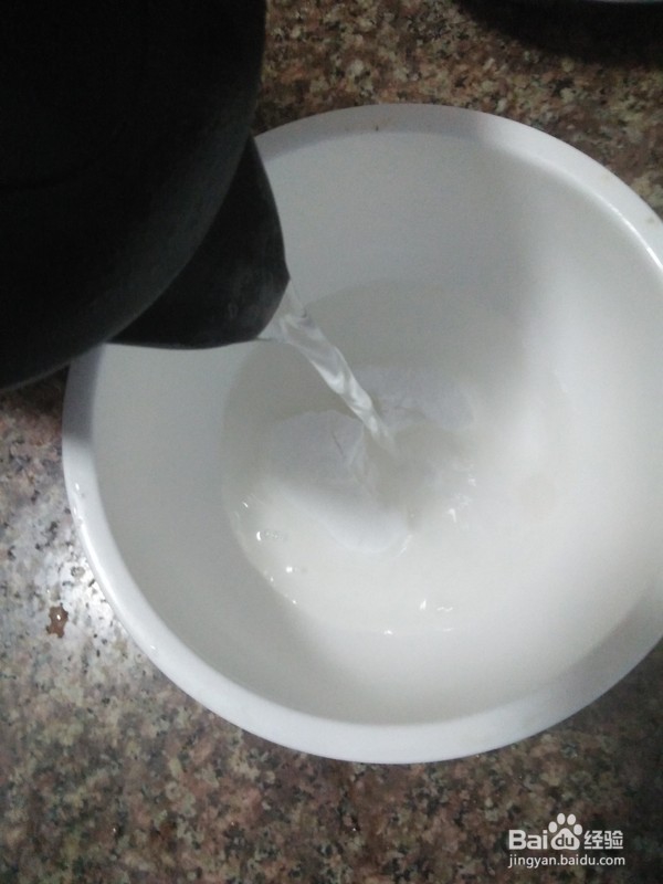 夏天必备—水果冰粉的制作方法