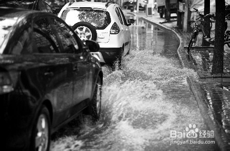 如何确保安全行车