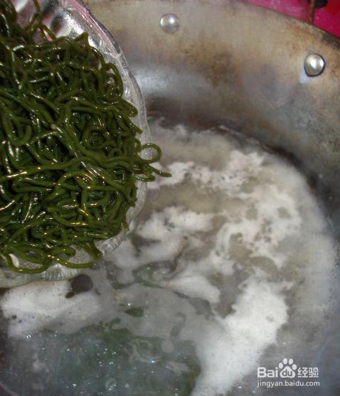 简单做喜欢的鸡汤海带面