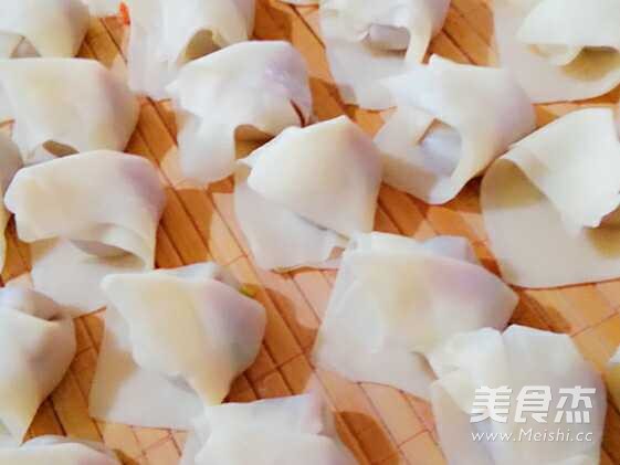 红油抄手的做法