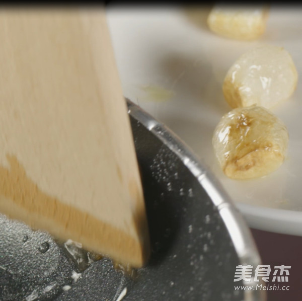 芦笋炒里脊的做法