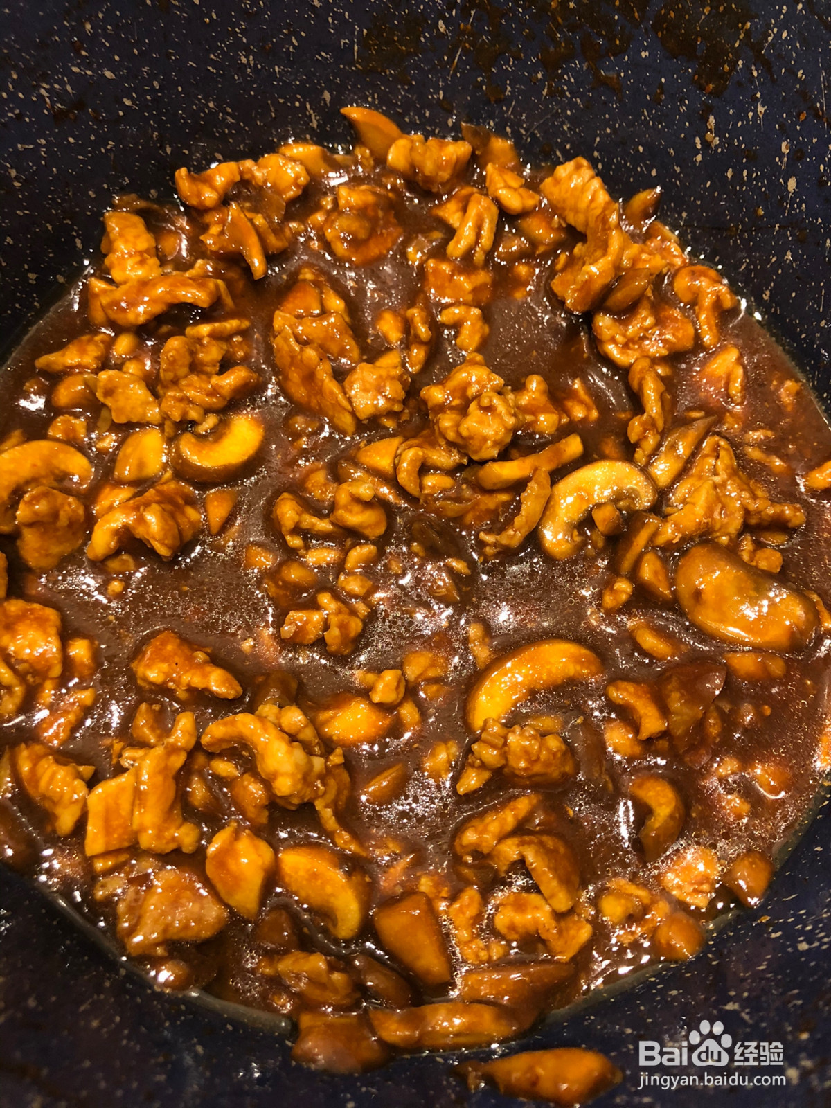 蘑菇炸酱面的做法