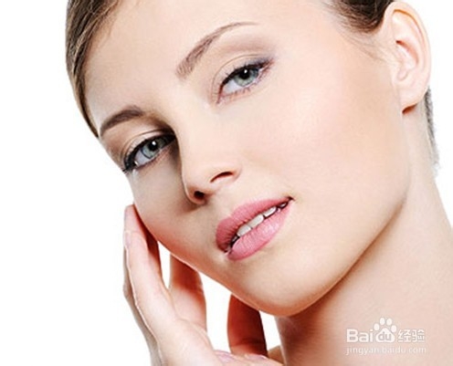 告别干燥脱皮 干性皮肤秋冬补水7要素