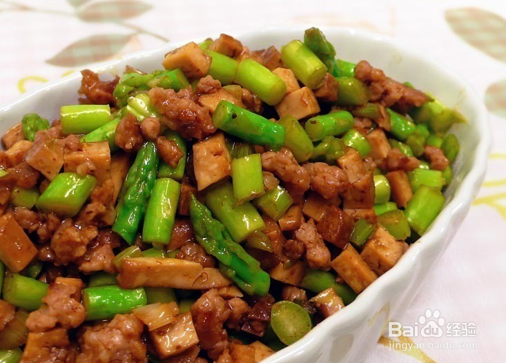 炸酱豆干炒芦笋