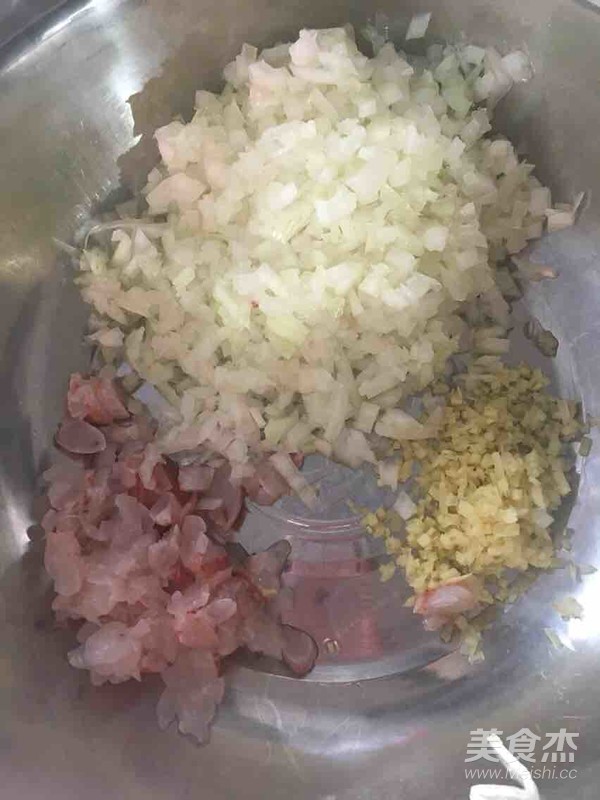 牛肉生煎饺子