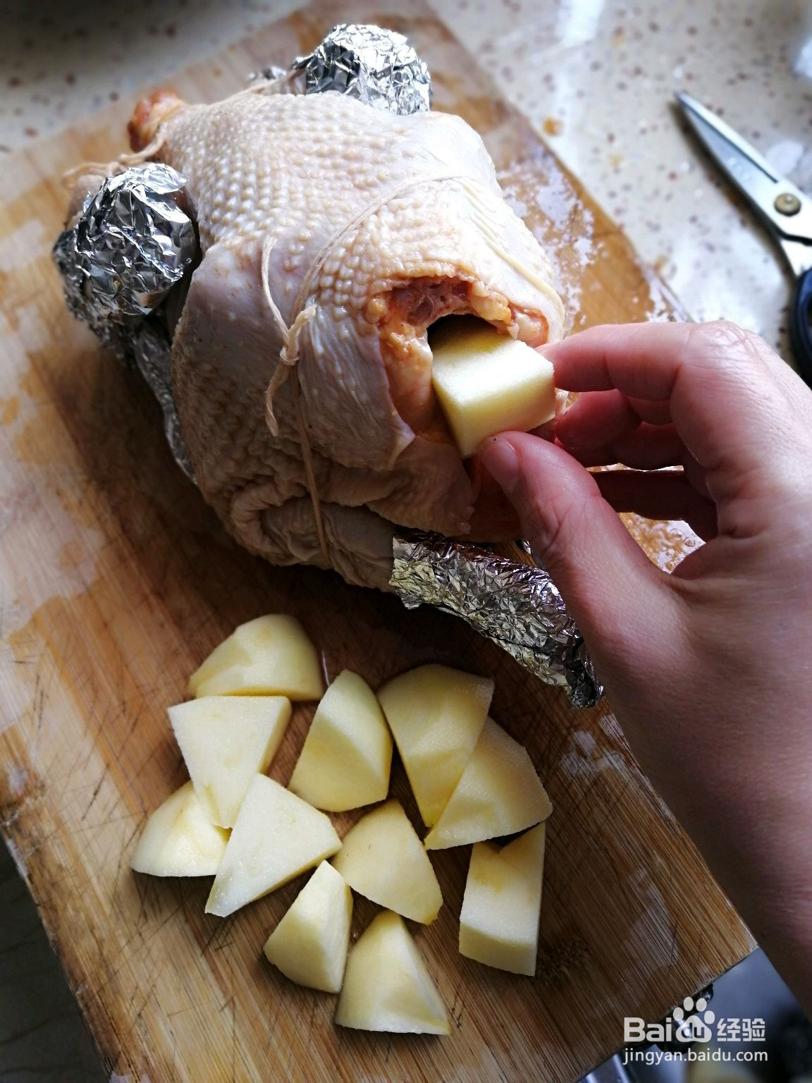 蜜汁苹果烤鸡的做法