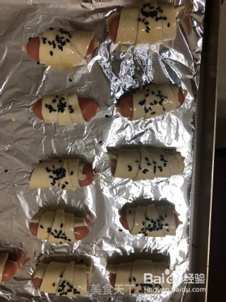 手抓饼卷香肠