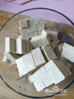 食补养生西红柿金针菇豆腐汤的做法